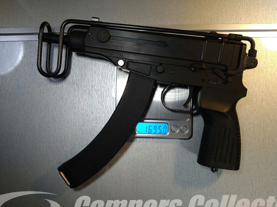 作動快調な美品！KSC スコーピオン　ガスブロ　HW樹脂　40連マガジン２本付！