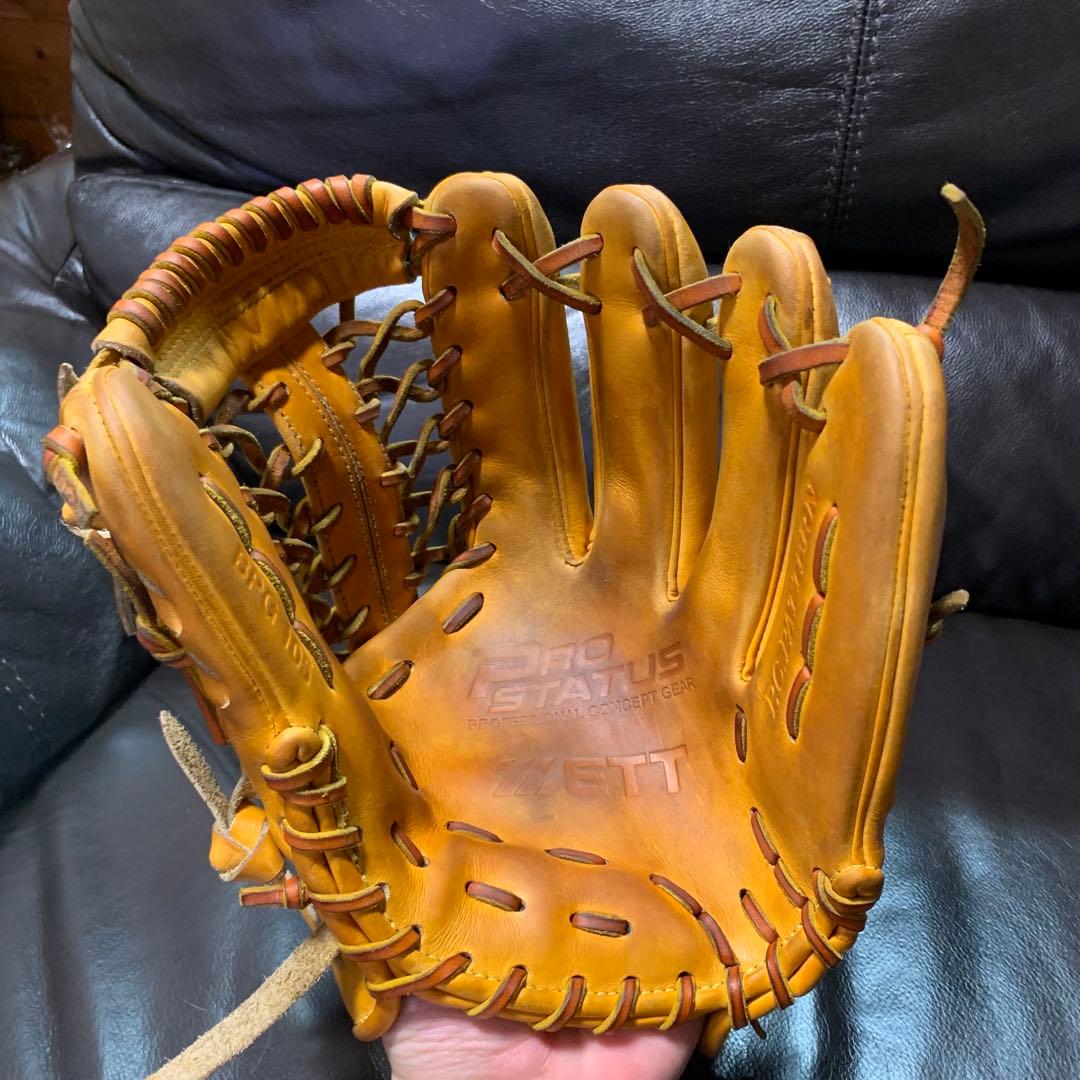 ZETT プロステイタス 硬式グローブ 右投げ用　三塁手　サード　オールラウンド