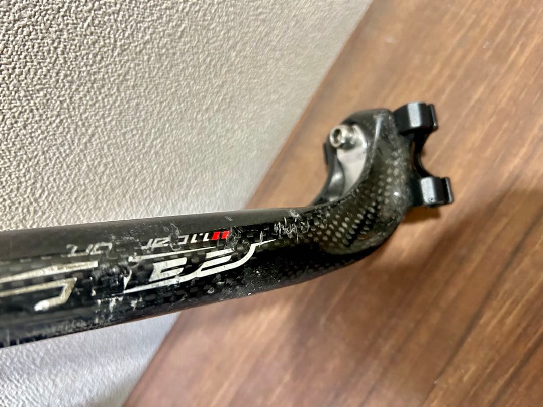 FELTフェルト【カーボンシートポスト】Z15カーボンロード付属品◆重量g