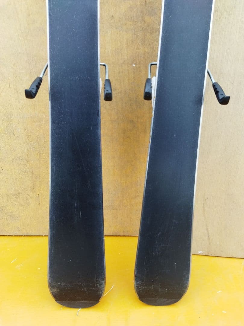 みぃ　HEAD ヘッド　SUPER SHAPE スキー 板 バインディング