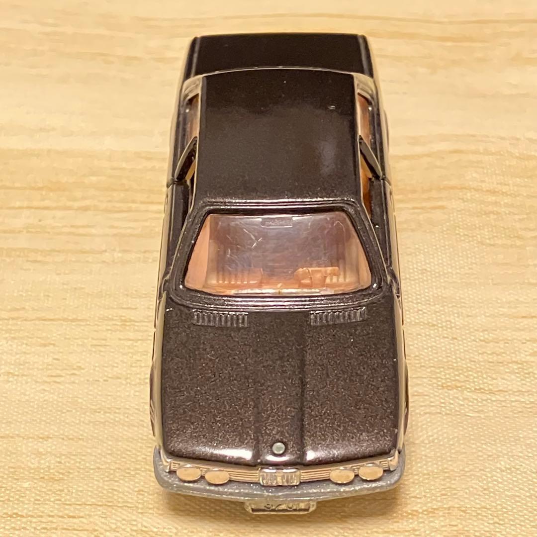 トミカ  320i No.F45 1/62