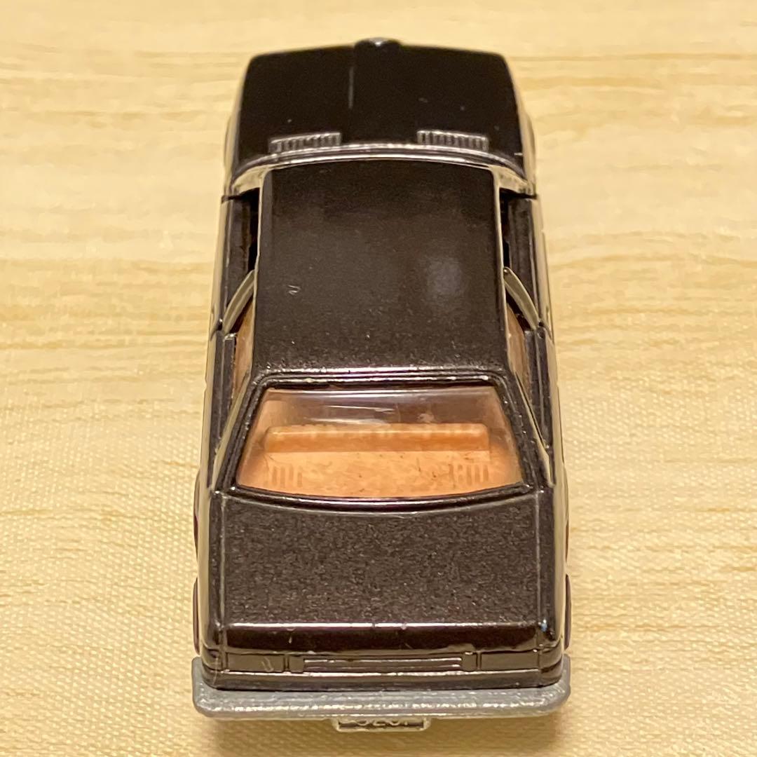 トミカ  320i No.F45 1/62