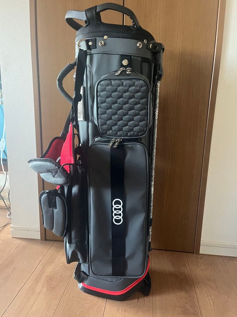 Audi ゴルフバッグ・キャディバッグ ブラック/レッド