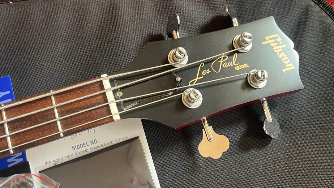 ギブソン「Les Paul Junior Tribute DC Bass」