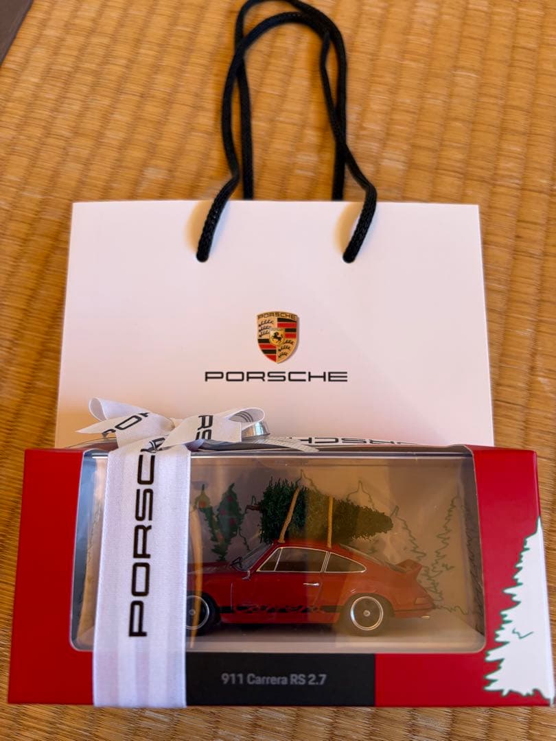 1/43 ポルシェPorsche 911 Carrera RS 2022台限定品