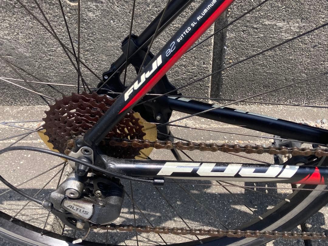 [引き取り限定] FUJI クロスバイク　中古