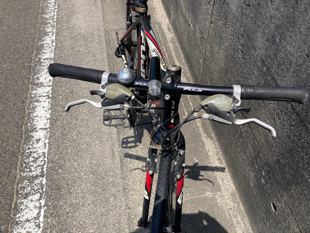 [引き取り限定] FUJI クロスバイク　中古