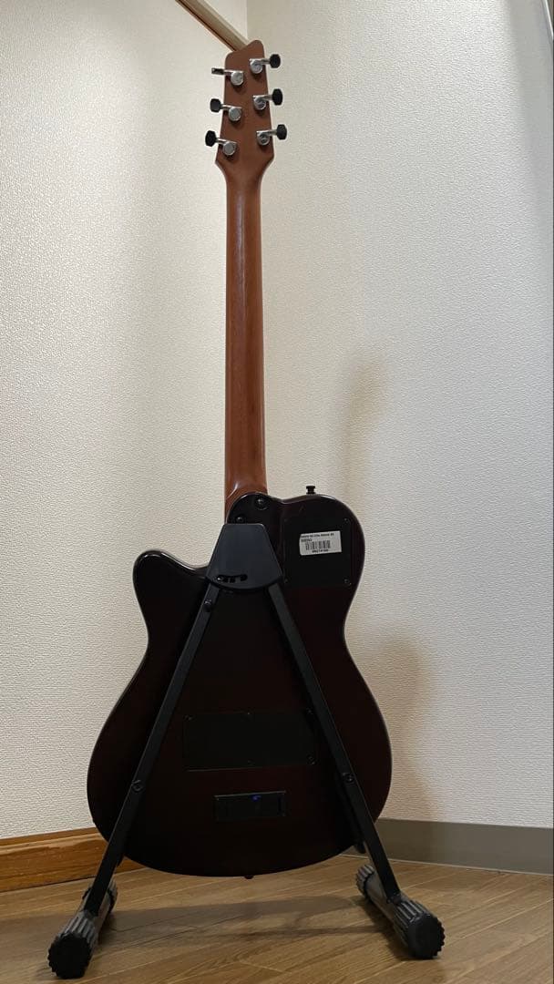 コンディション良好　Godin ゴダンA6 Ultra ナチュラル