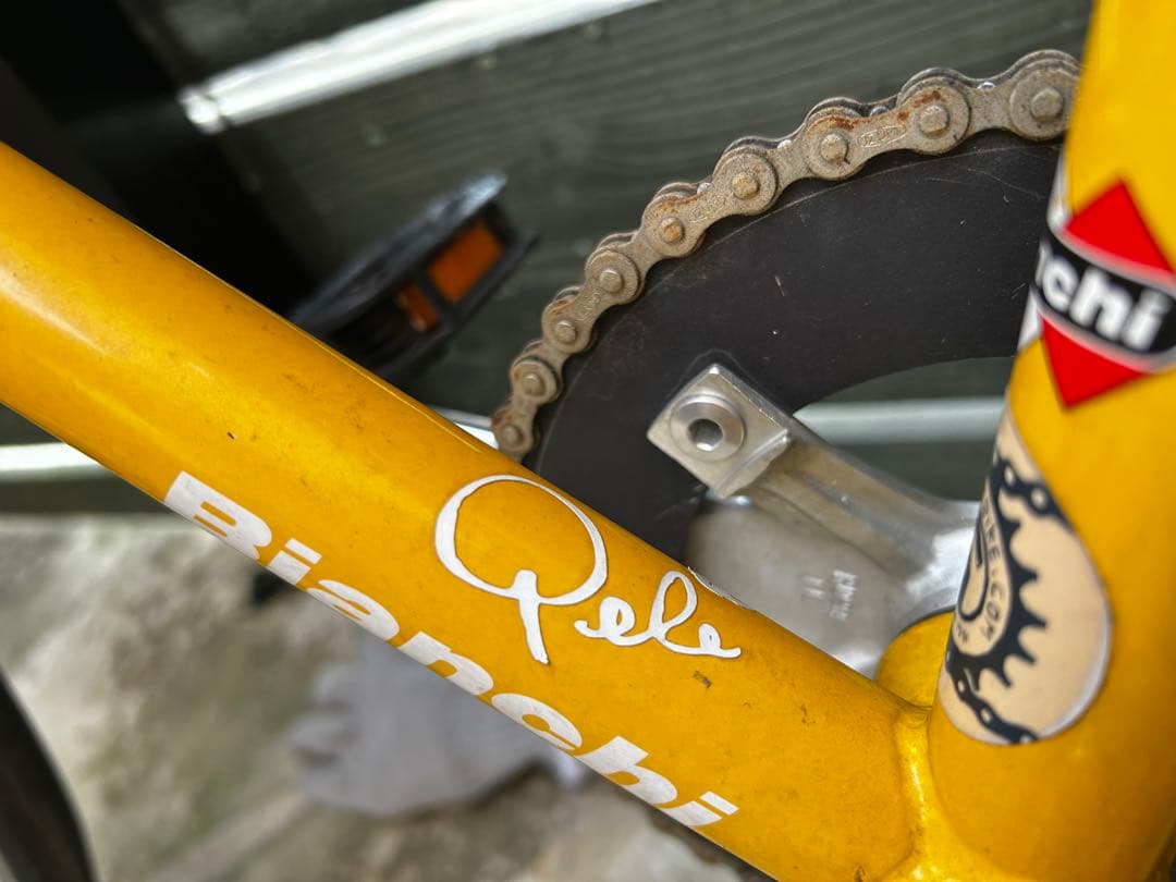 ビアンキピスタ　希少カラー　イエローピストバイク