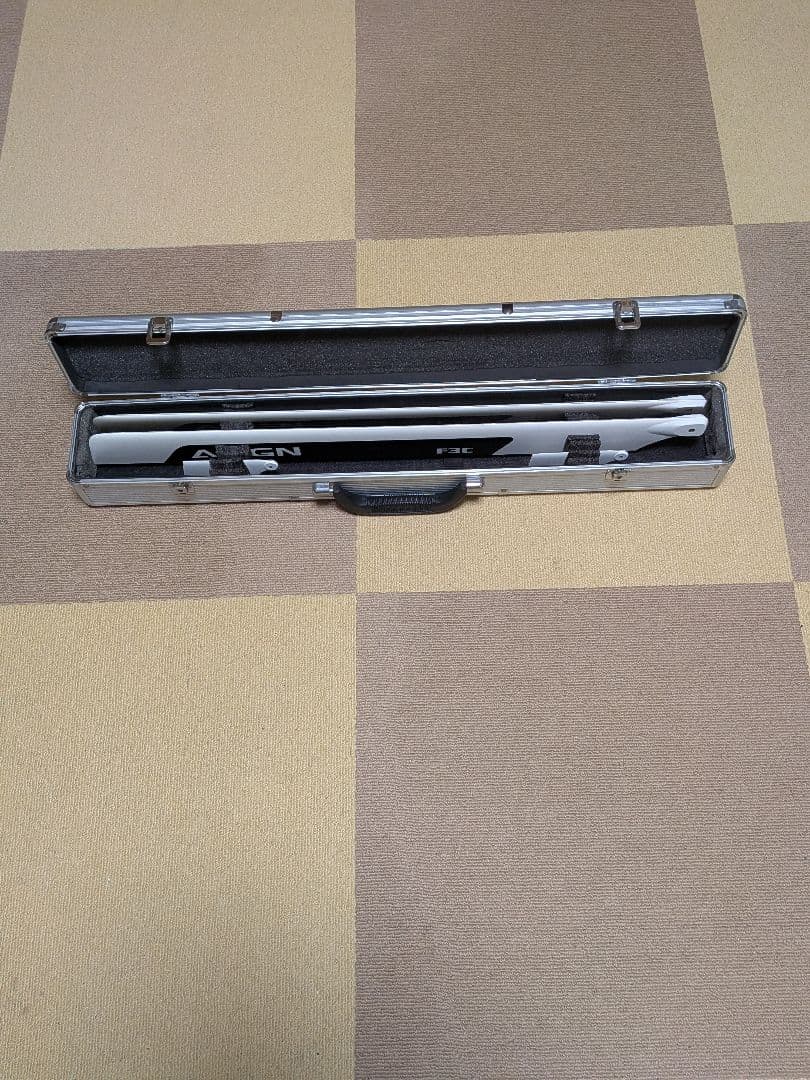 ALIGN　メインロータ　全長715ミリ F3C用新品未使用(ロータケース付)