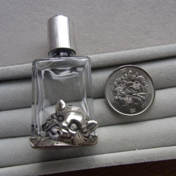 イタリア製 ビンテージ パフュームボトル シルバー925 猫の装飾 ネコ ねこ