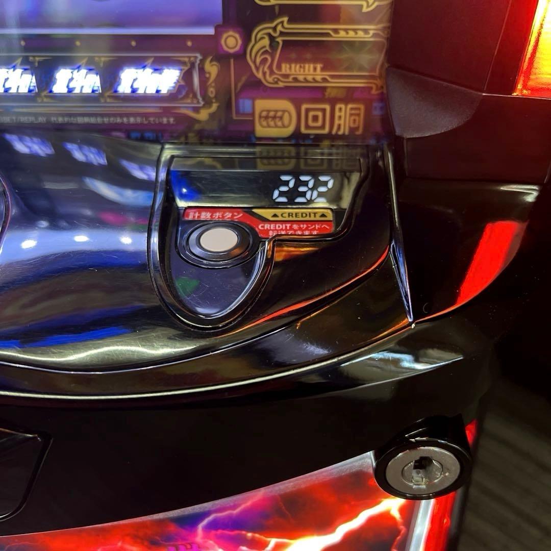 スマスロ「北斗の拳」拳王パネル　パチスロ実機　送料無料