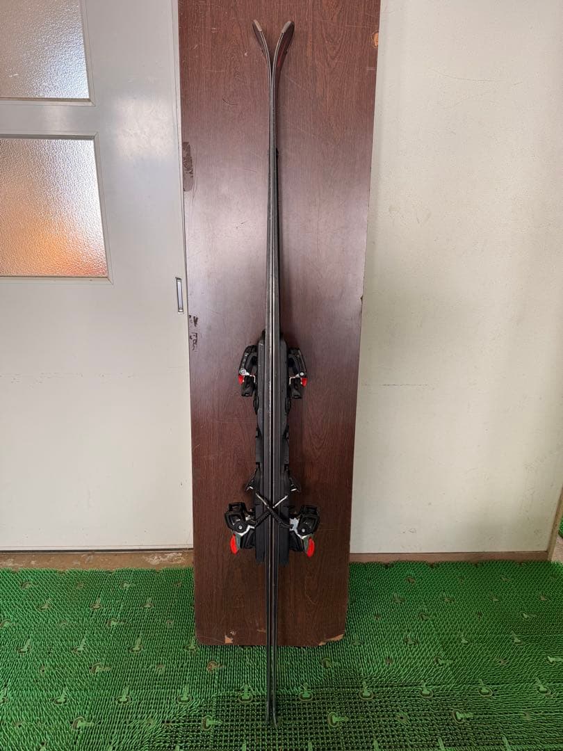 Atomic スキー 168cm 黒/赤　X9I