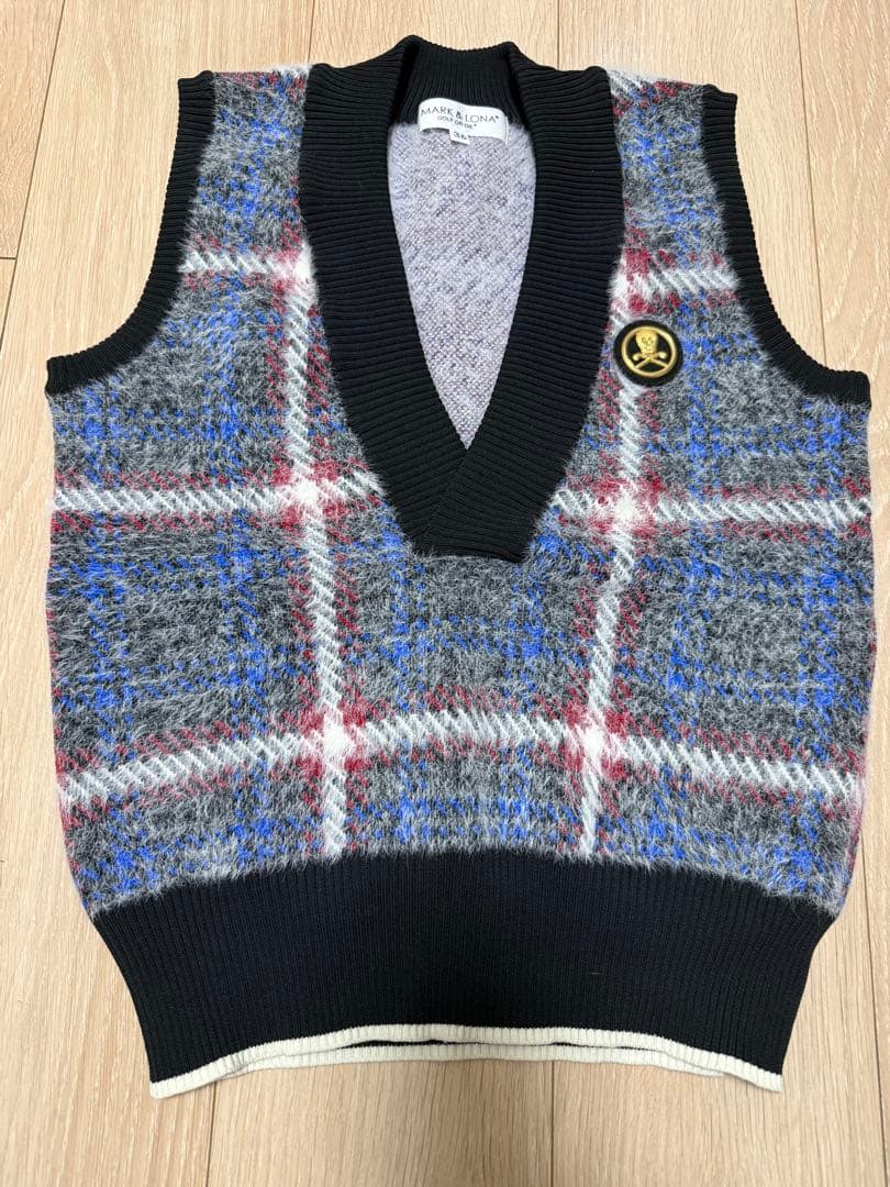 MARK & LONA チェック柄 Vネックニットベスト
