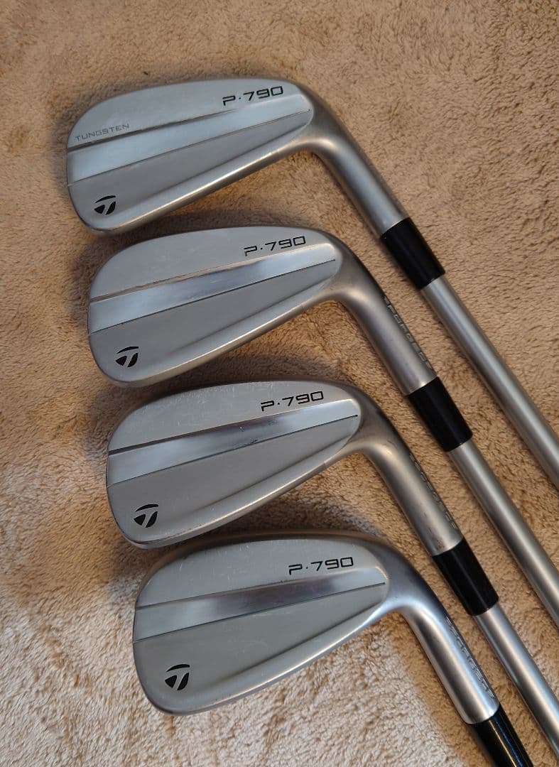 P790 2023 4本(7•8•9•P）MCI50R アイアン