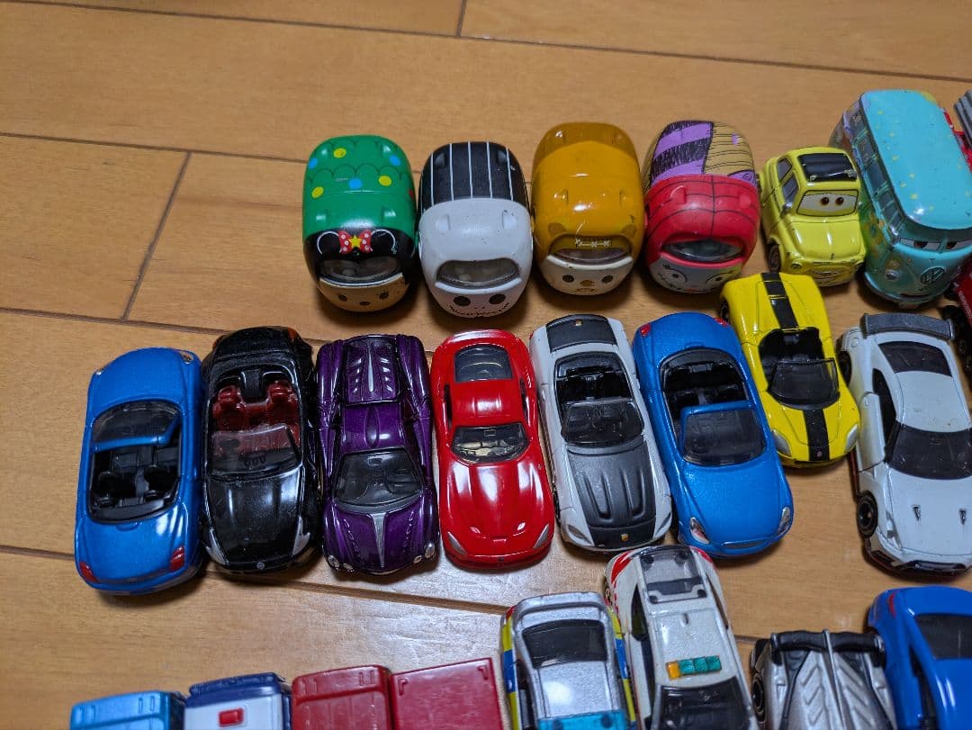 トミカ　まとめ売り 約70台 色々な車種