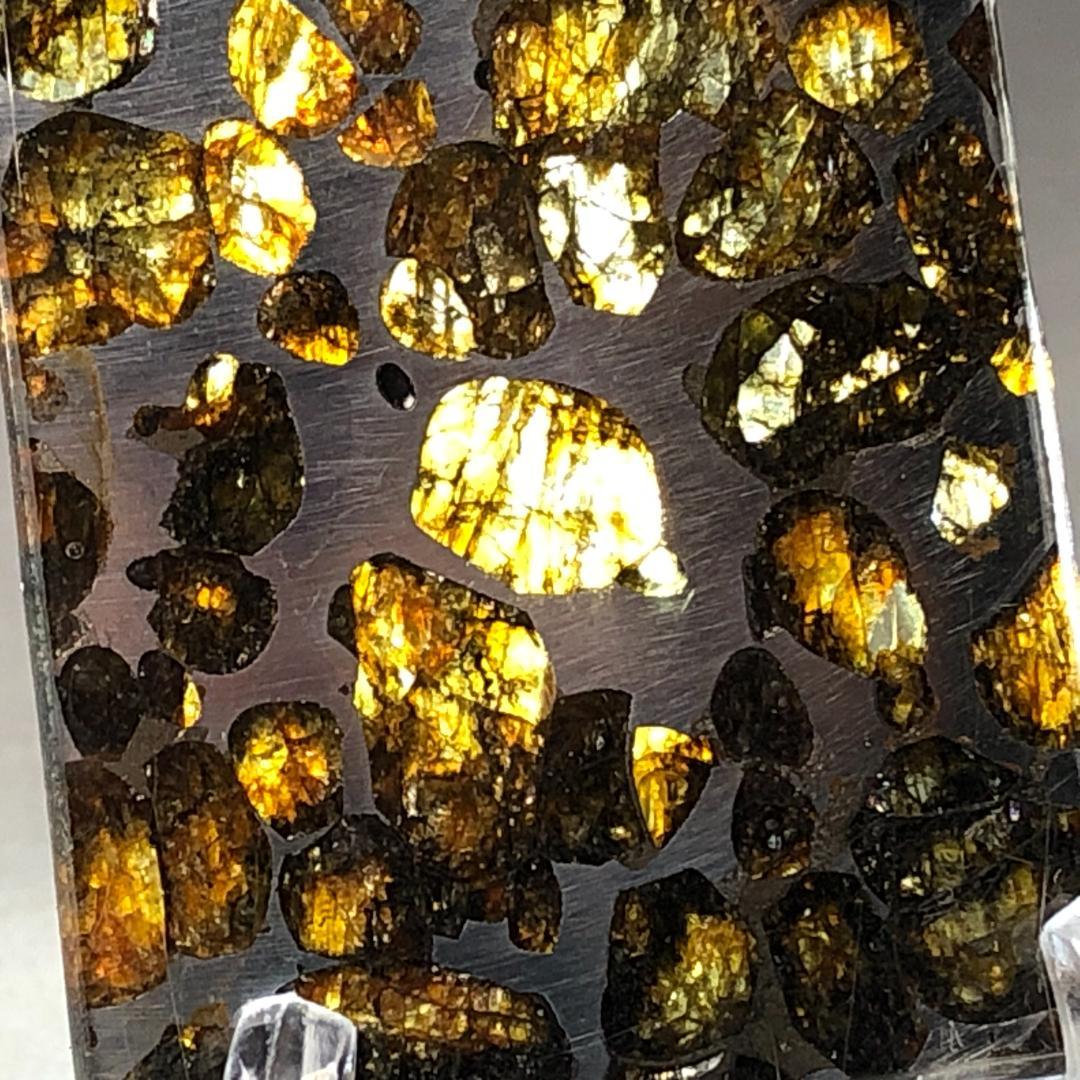 エ*７様 パラサイト隕石 隕石　石鉄隕石　セリコ隕石 美品　重さ約12ｇ　共箱