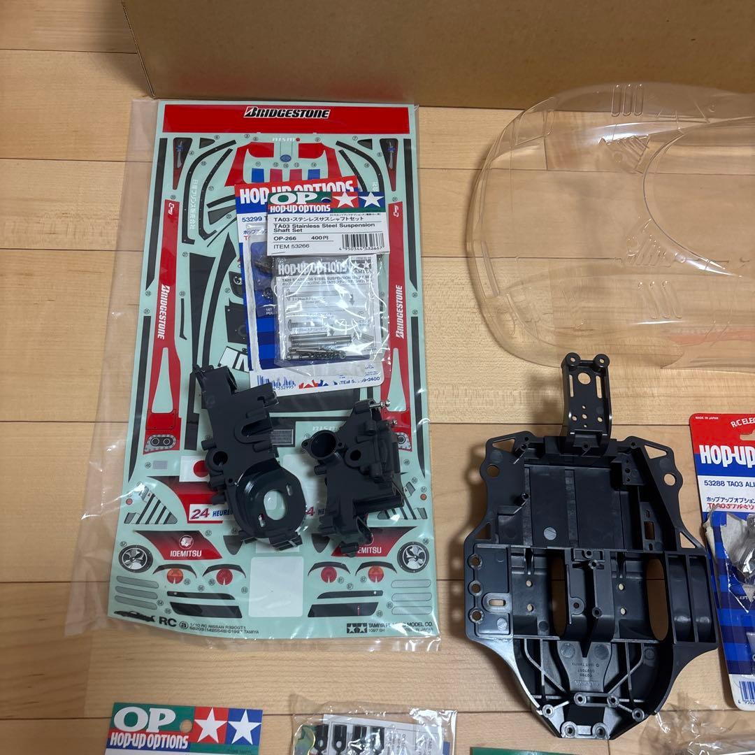 NISSAN R390 GT1 プラモデル ラジコン