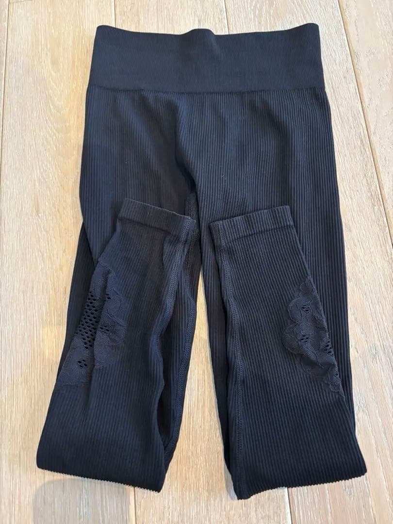 新品未使用SUKALA アクティブデイジーレギンス S ブラック