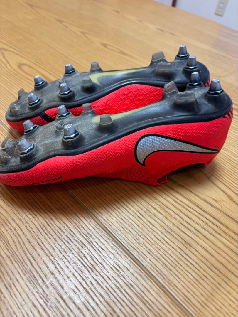 NIKE PHANTOM レッド サッカーシューズ