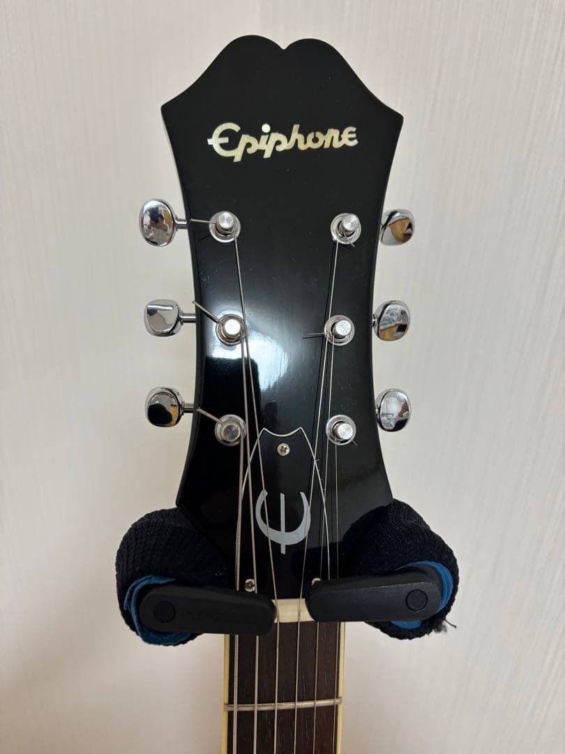 ピアレス製　06年casino ヴィンテージサンバースト　ハードケース付き