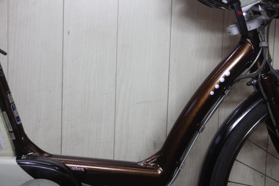 ブリヂストンアンジェリーノAG26L8 22-26型大容量8.1AH 3段LED