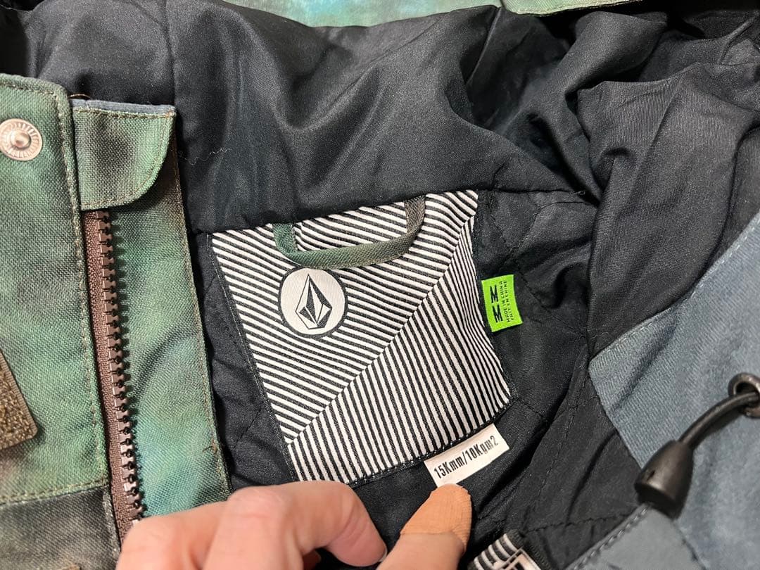 スノーボードウェア　ボルコムVOLCOM セット