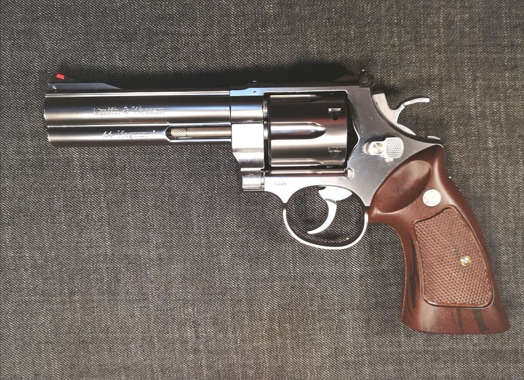 マルシン　S&WM629 クラッシック 44マグナム シルバーABSガスガン