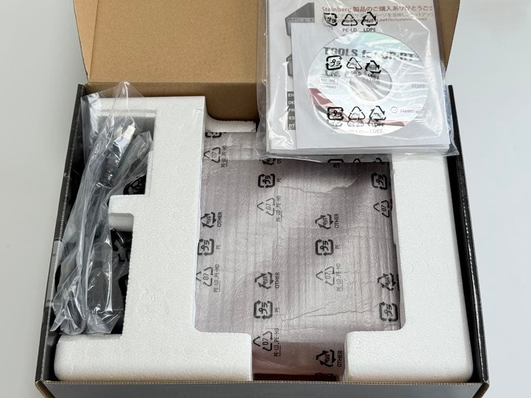 【ほぼ新品】Steinberg UR-RT2 USBオーディオインターフェイス