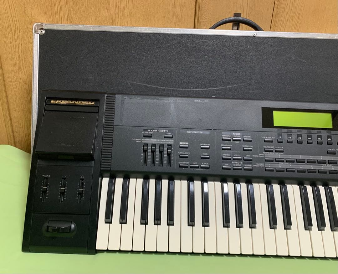 Roland XP-60 ミュージックワークステーション ハードケース付き