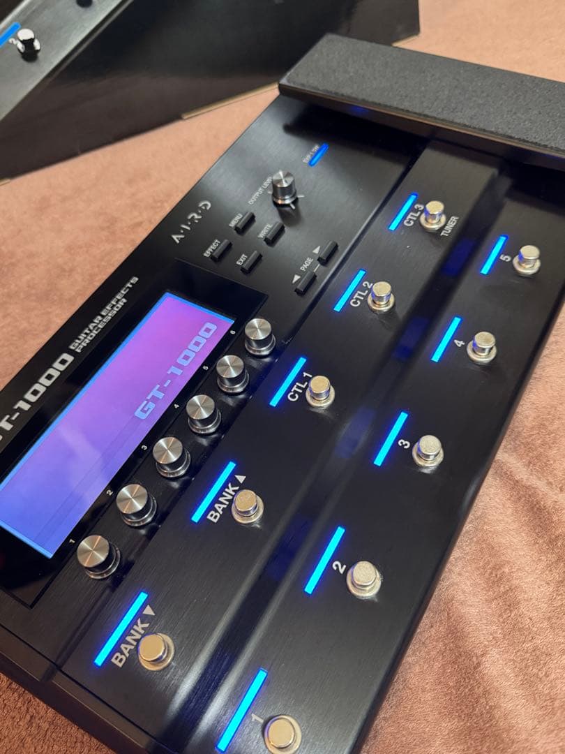 BOSS GT-1000 ギターエフェクトプロセッサー