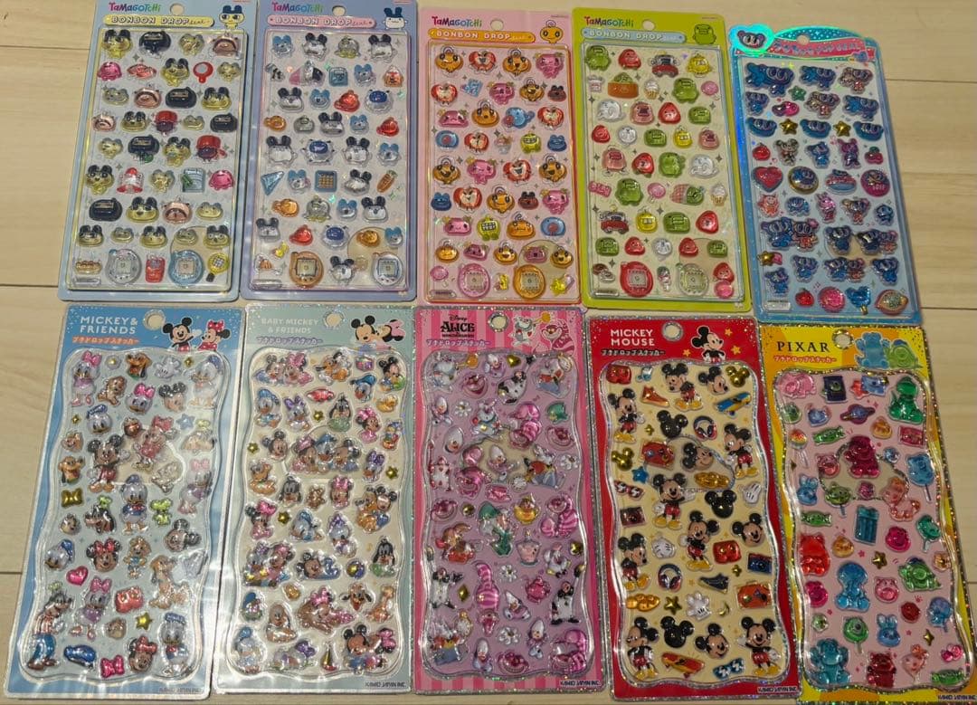 新品　ボンボンドロップシール　サンリオ　たまごっち　国内正規品　90枚セット