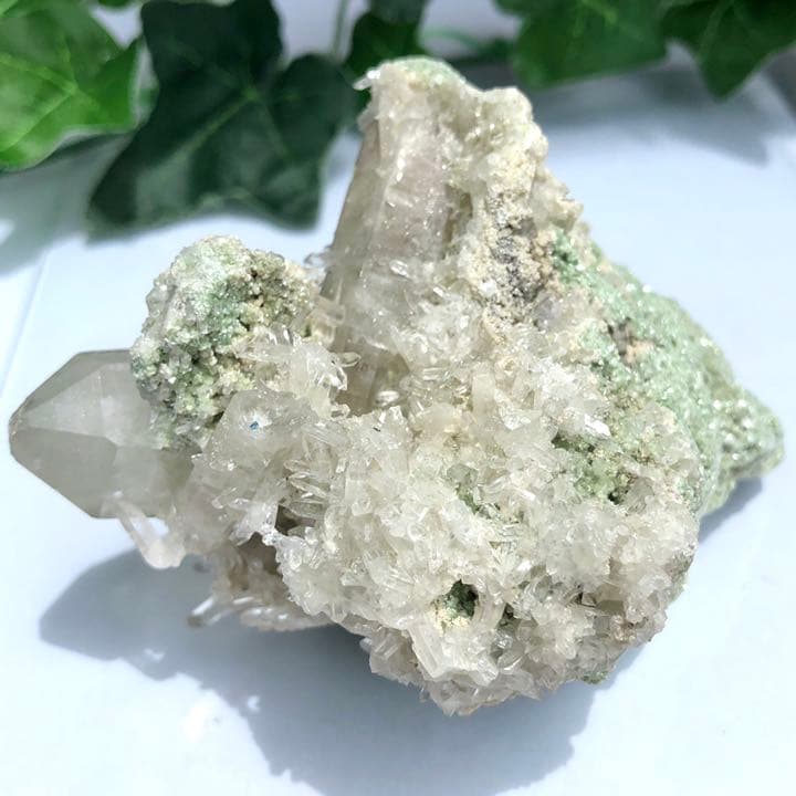 ロシア産 モスコバイト共生水晶クラスター N285