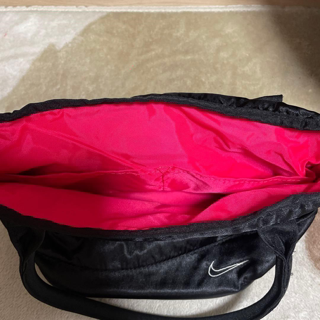 お値下げ　Nike レディース　キャディバッグ 他　5wクラブ付