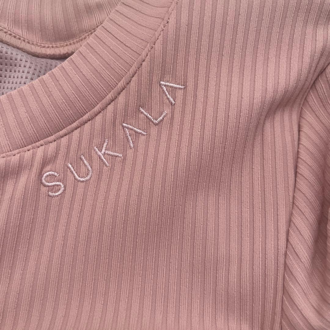 SUKALA カップ付きバックベントTee S ピンク