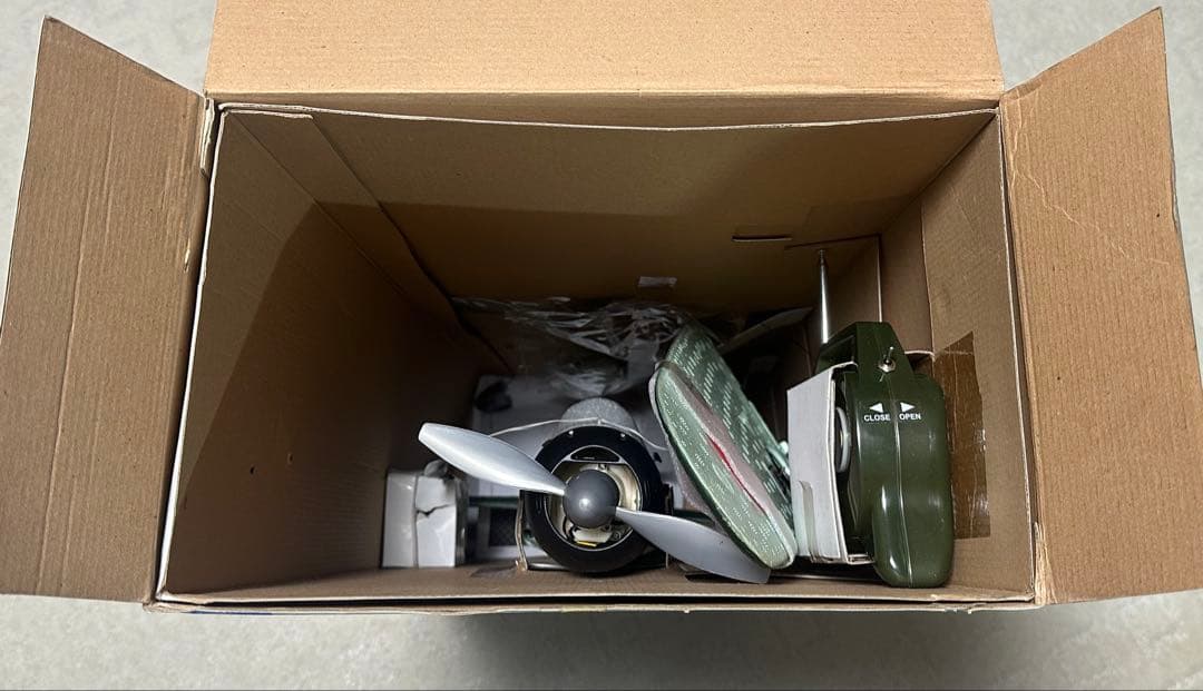 〈セール中！〉零式艦上戦闘機52型ラジコン / タイヨー製 【新品】