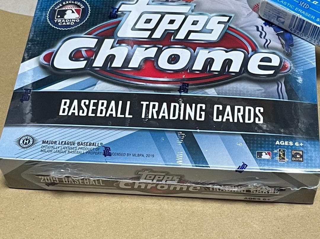 2019 Topps Chrome hobby box MLB選手の直筆サイン入