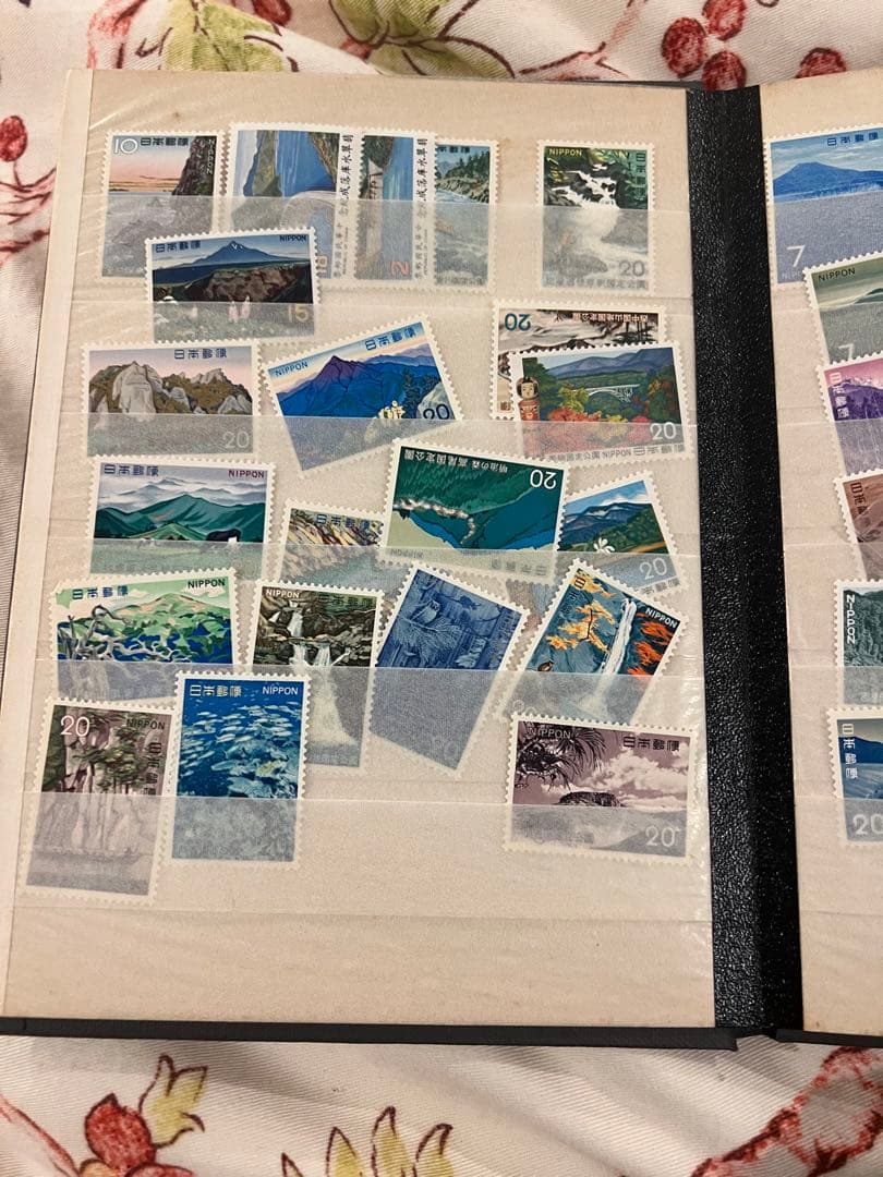 日本 と中国使用済切手収集帳