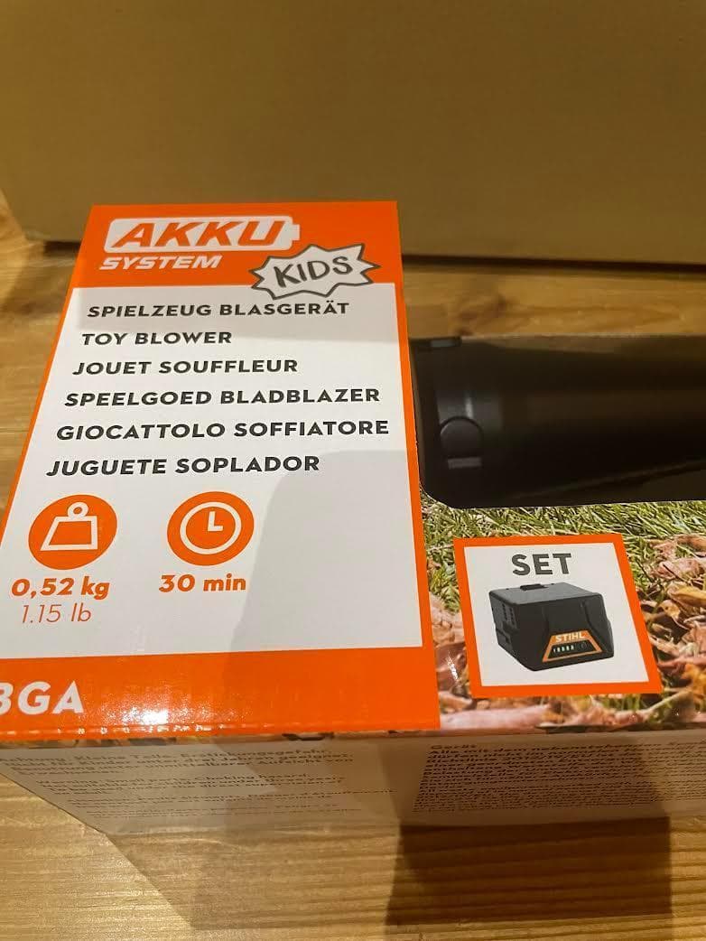 【新品】スチール（STIHL ）バッテリー　トイブロワー