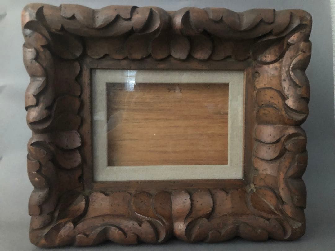 1号　木製額縁　一度使用した形跡あり