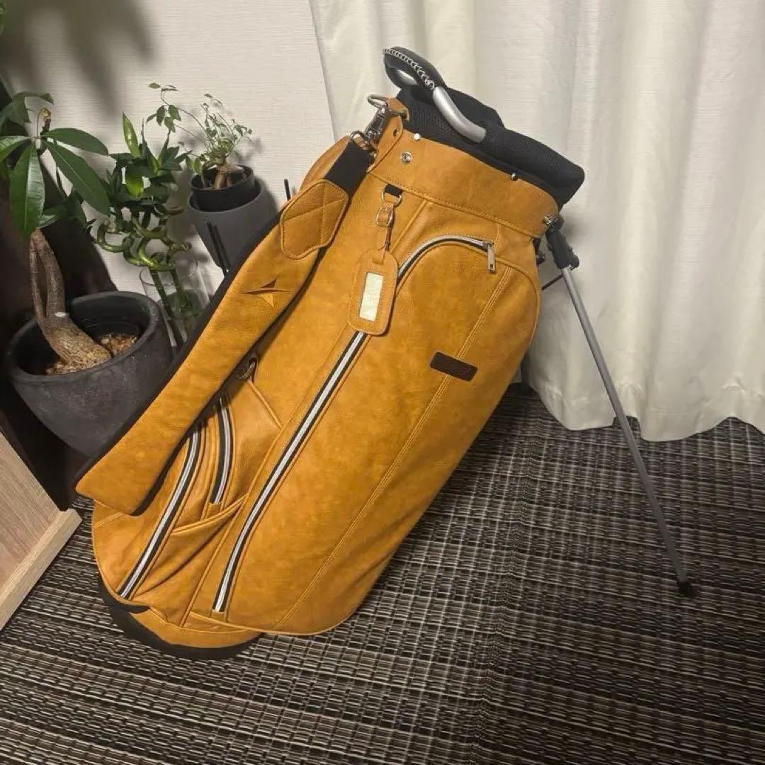 【美品】ゴルフバッグ スタンド式　キャディーバッグ　AXEL レザー