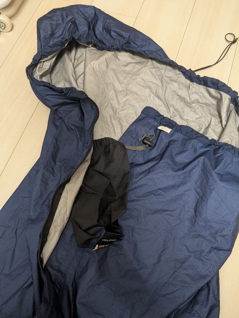 ISUKA GORE-TEX シェラフカバー ウルトラライトゴアテックス