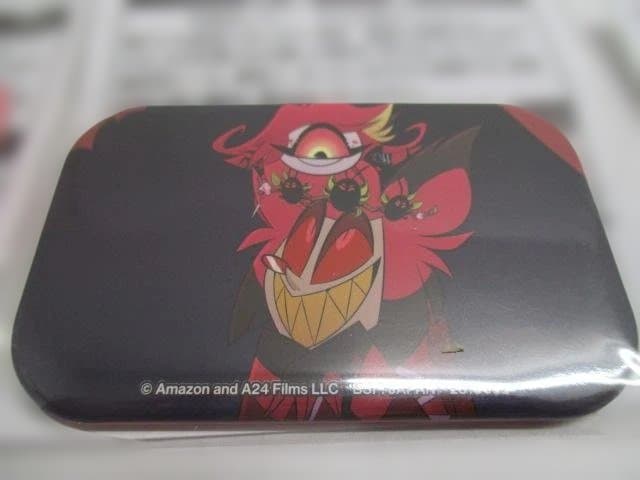 【未開封品】ハズビンホテルへようこそ　スクエア缶バッジ　８点まとめ