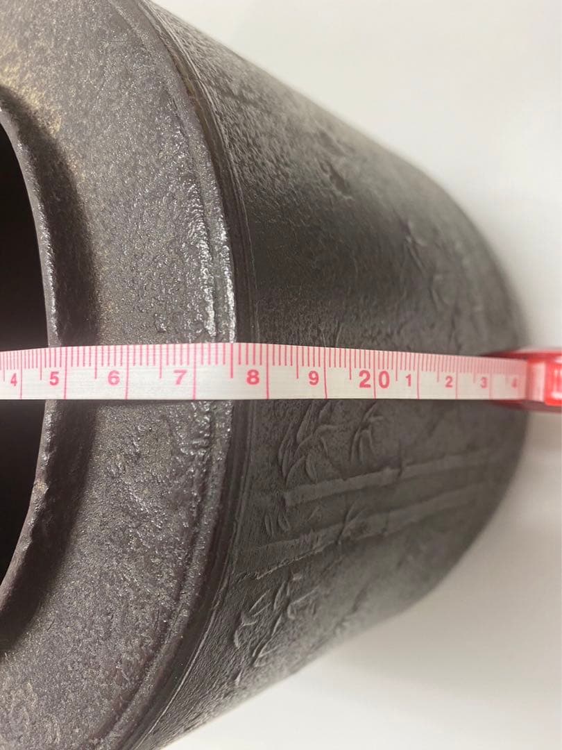 畠春斎　古鉄　銅蓋　笹竹　表面模様　風炉用　茶釜