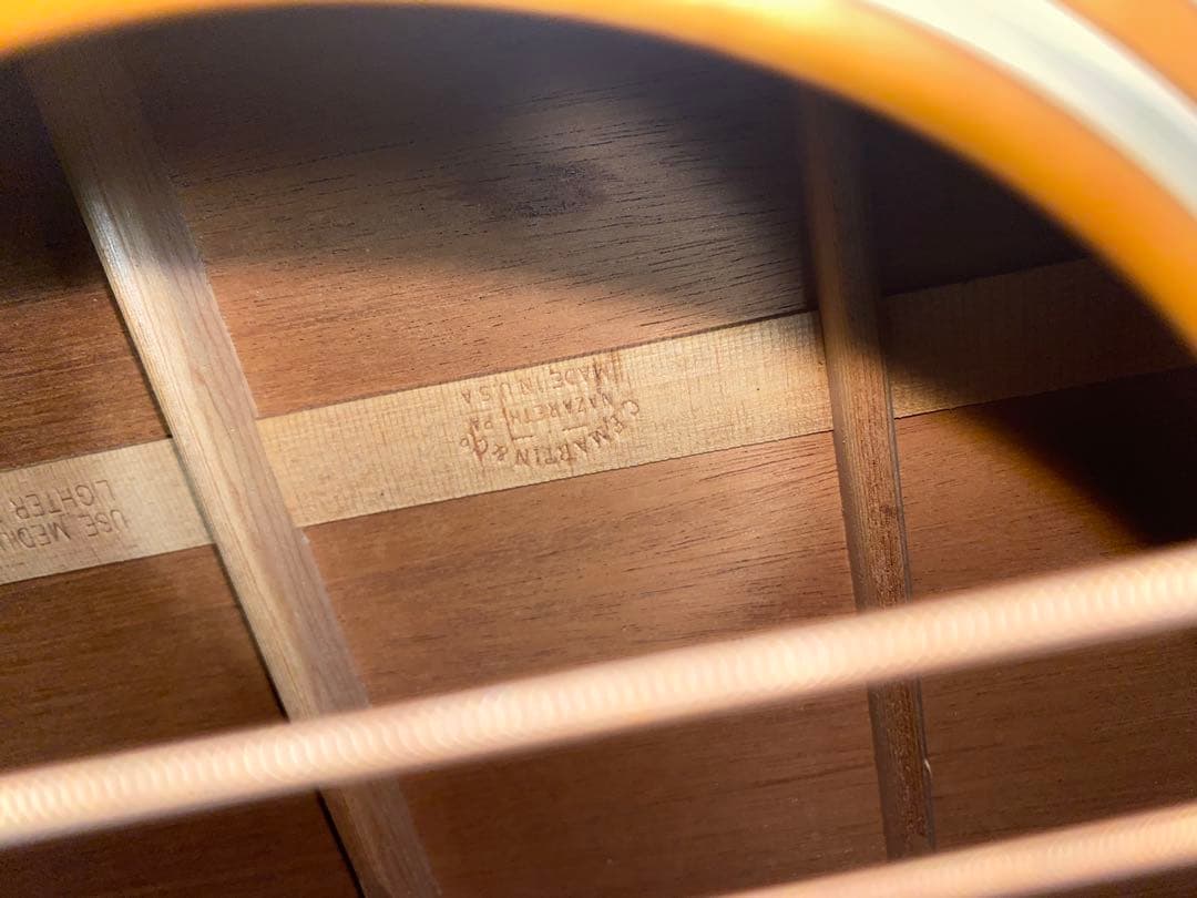 アコースティックギター　martin