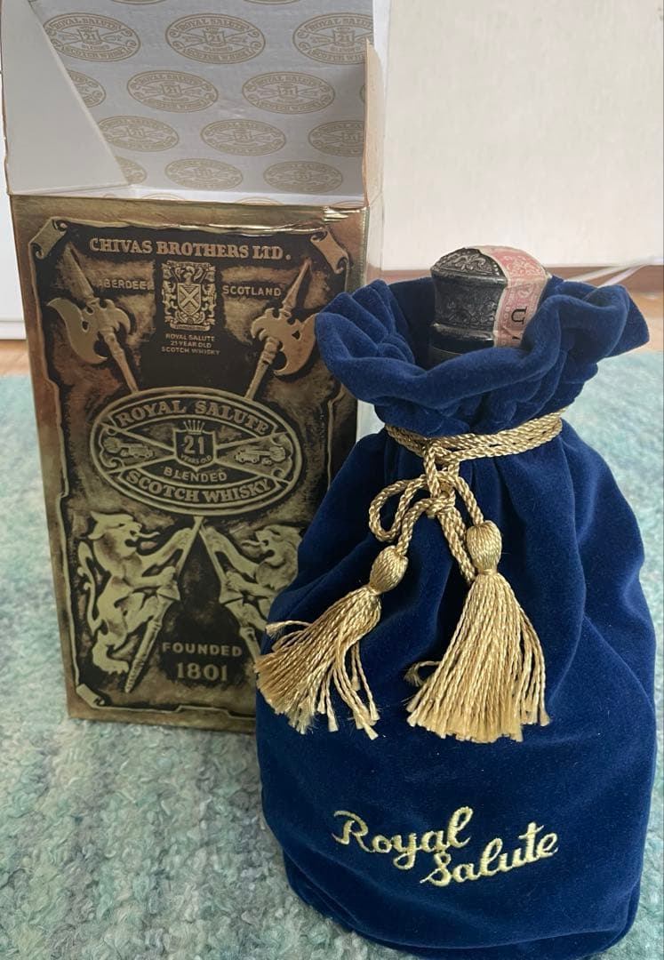 ウイスキー  Salute 21 Year Old 700ml
