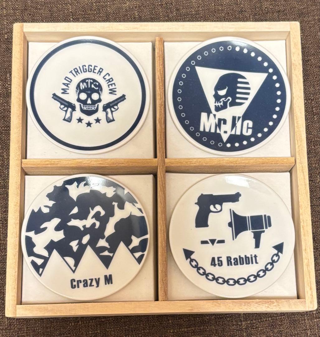 ヒプマイ　MAD TRIGGER CREW 美濃焼豆皿セット(桐箱つき)