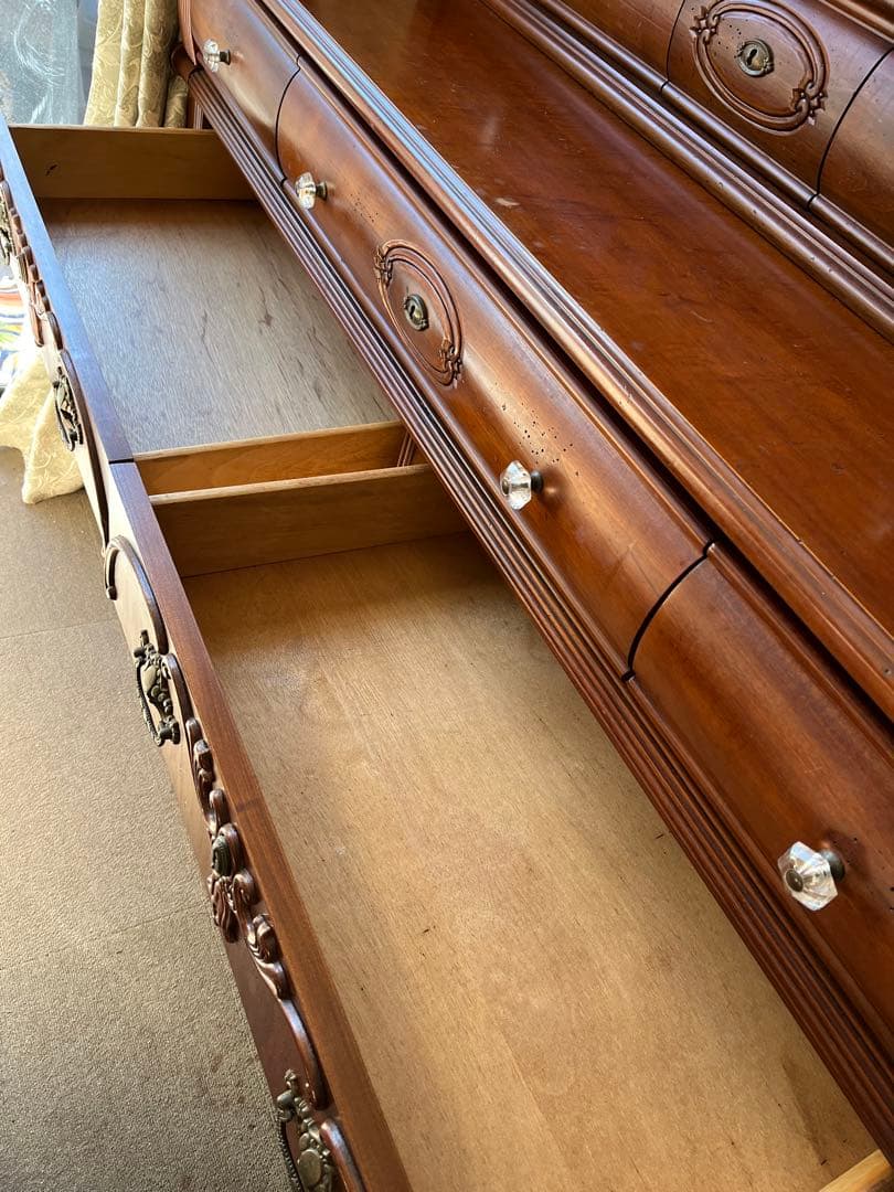 American Drew アメリカン ドリュー アンティーク ドレッサー