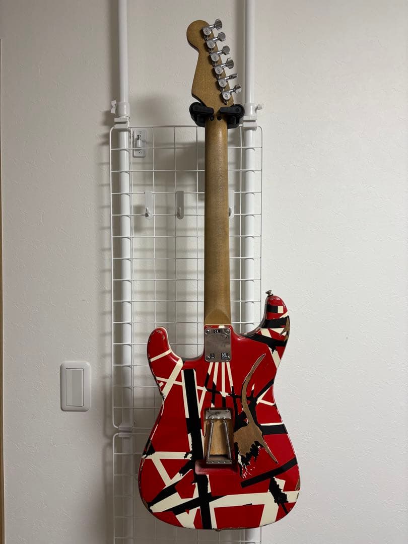 ギター EVH Striped Series Frankie
