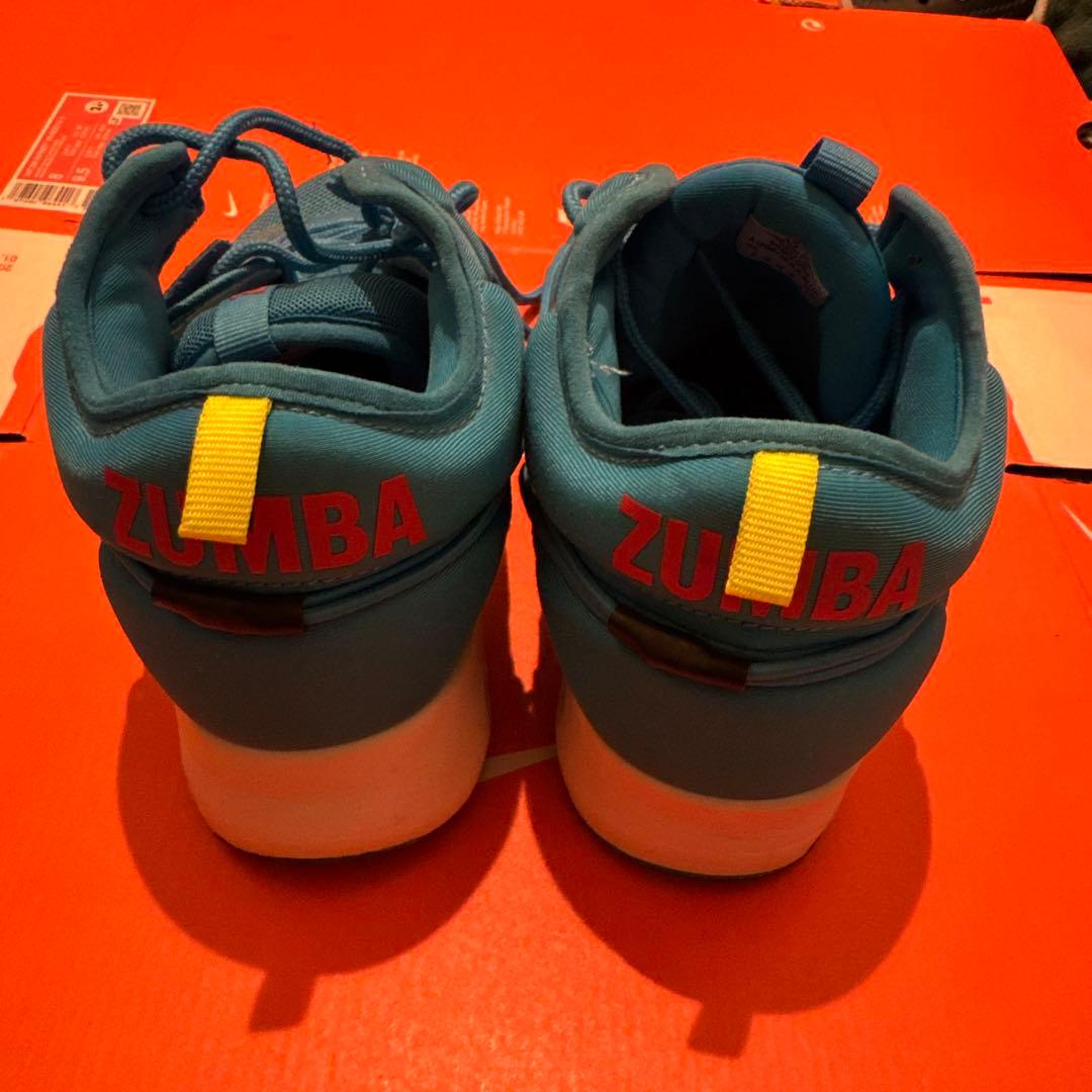 ズンバシューズ Zumba shoes